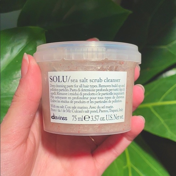 Davines Other - Davines SOLU Sea Salt Scrub Cleanser
